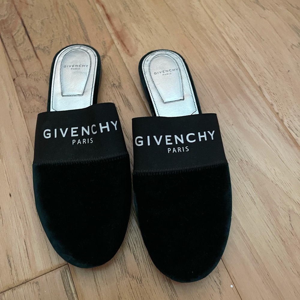 Givenchy Hunter Green Suede Slippers